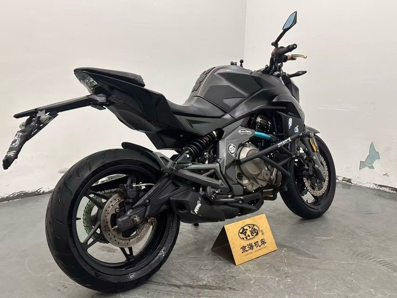 二手春风650NK