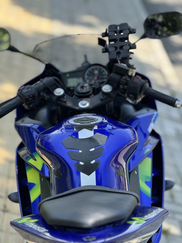 二手雅马哈YZF-R15