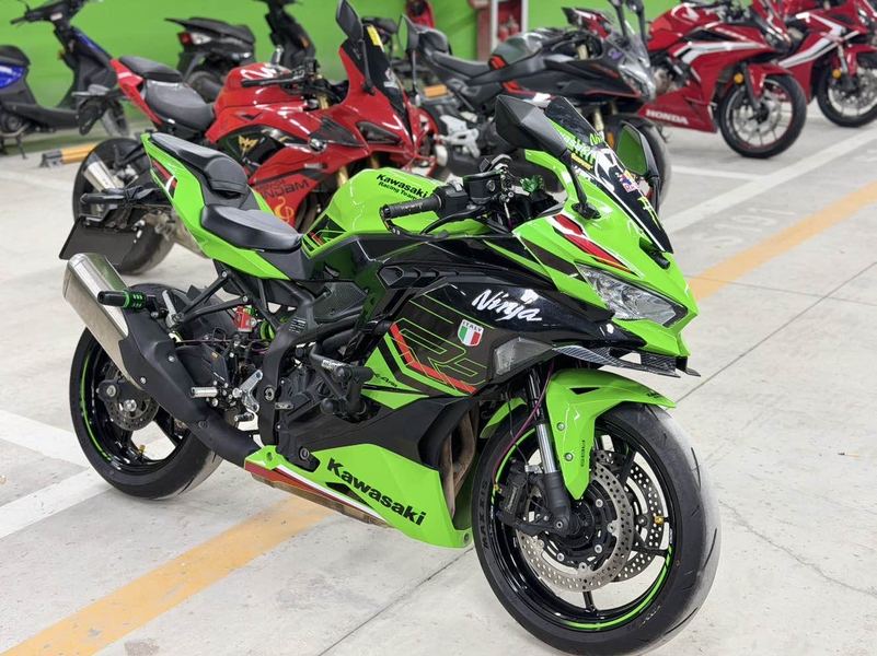 二手川崎ZX-4R