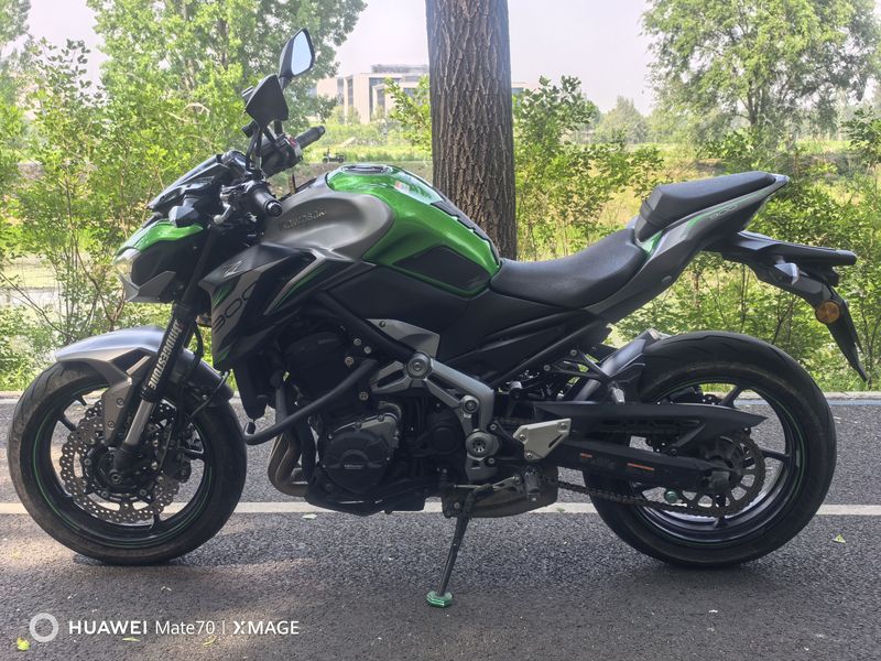 二手川崎Z900