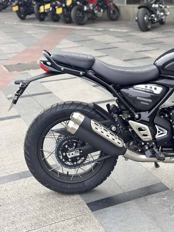 二手凯旋Scrambler 400 X