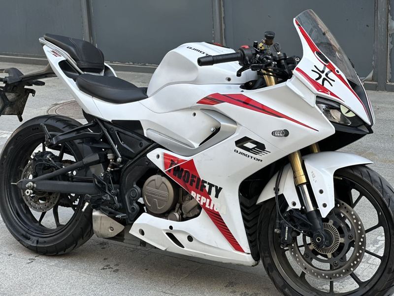 二手QJMOTOR赛250