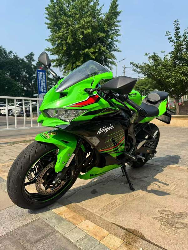 二手川崎ZX-4R