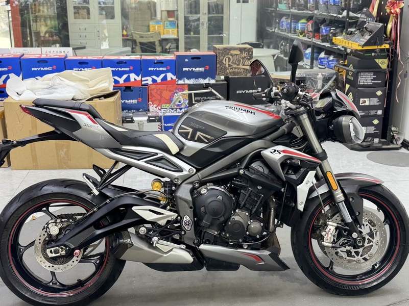二手凯旋Street Triple 765