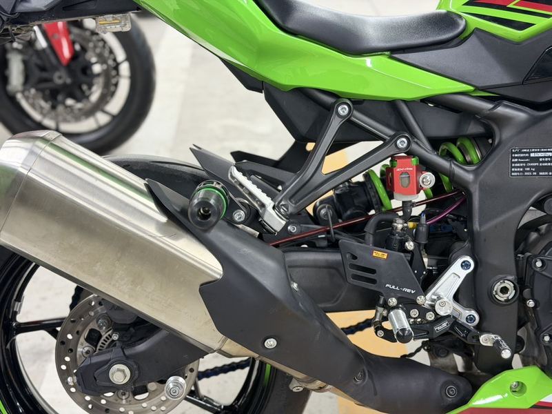 二手川崎ZX-4R
