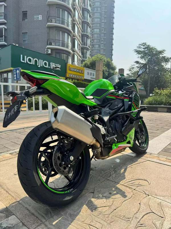 二手川崎ZX-4R
