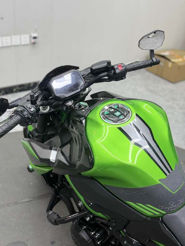 二手川崎Z900