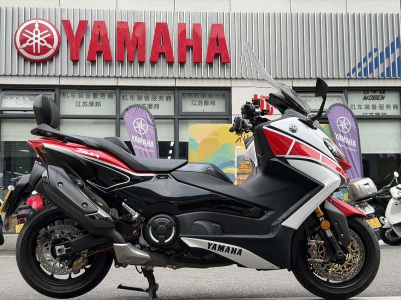 二手雅马哈TMAX
