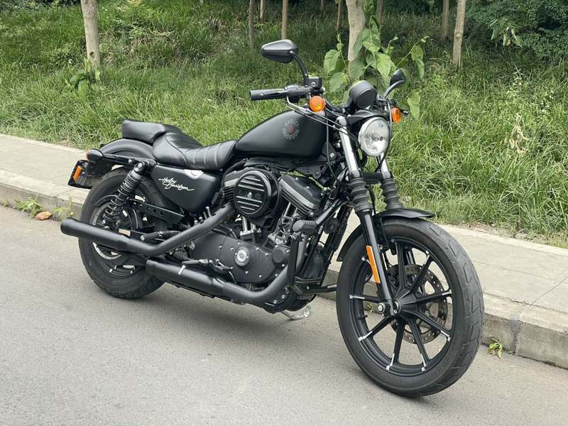 二手哈雷戴维森Iron883 硬汉
