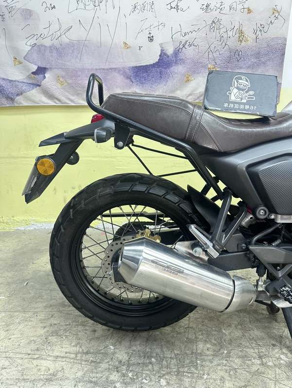 二手五羊本田鸷道 CB190SS