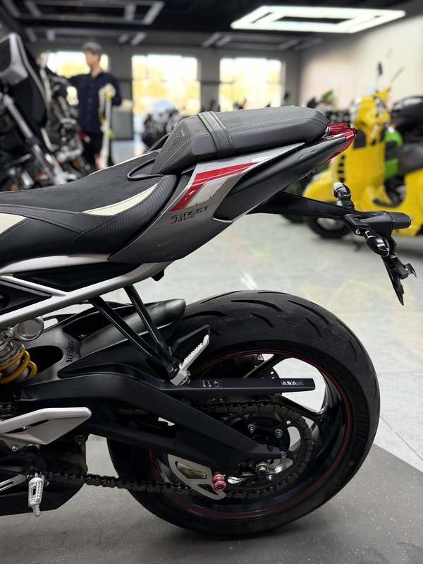 二手凯旋Street Triple 765