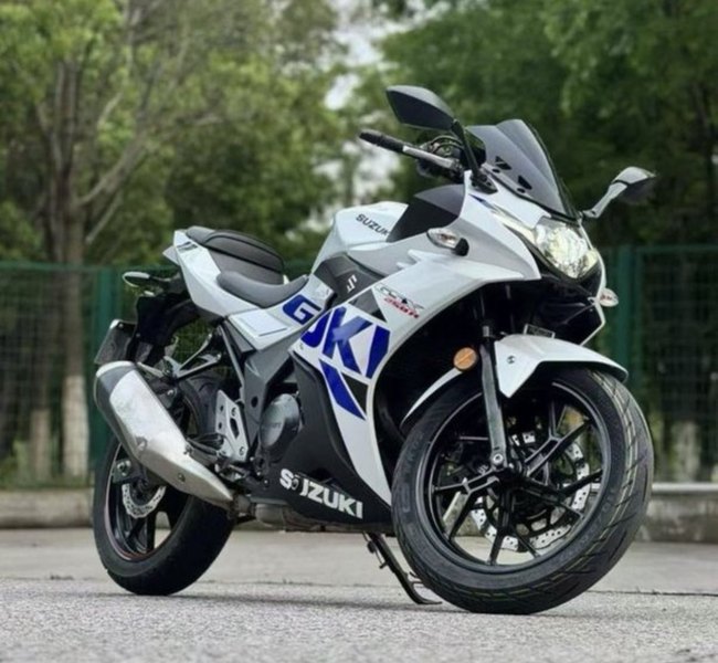 二手豪爵铃木GSX250R