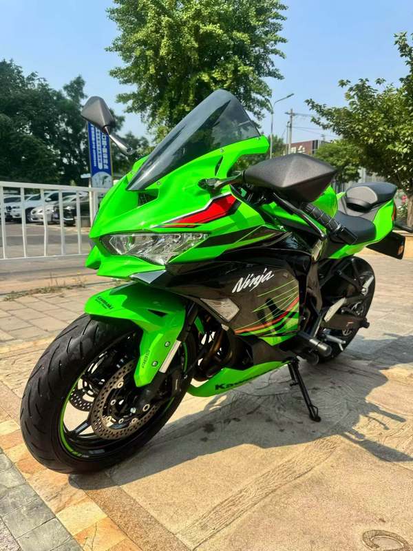 二手川崎ZX-4R