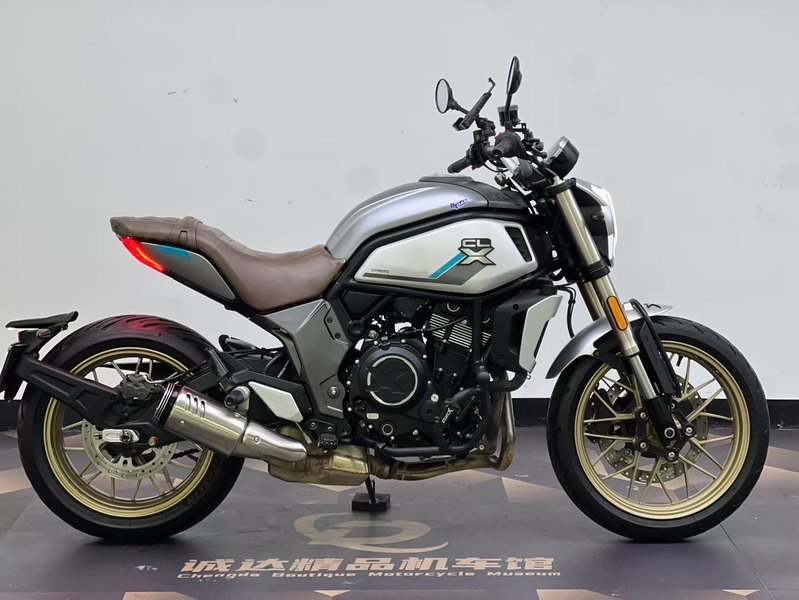 二手春风700CL-X