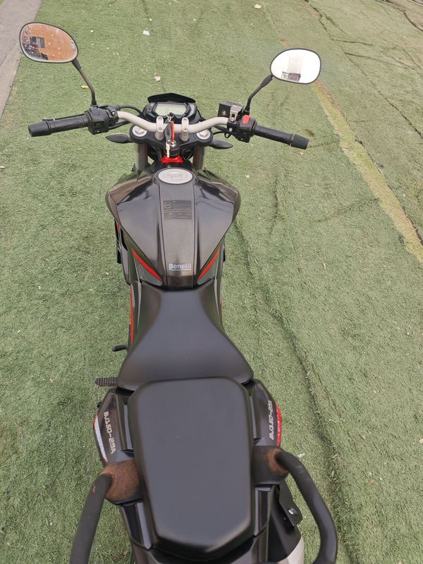 二手贝纳利红宝龙 TNT150i