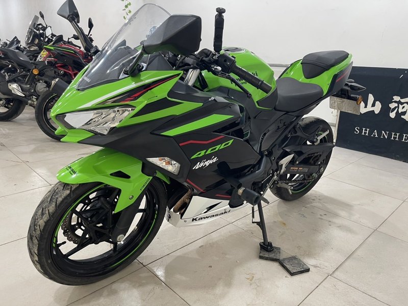 二手川崎Ninja 400