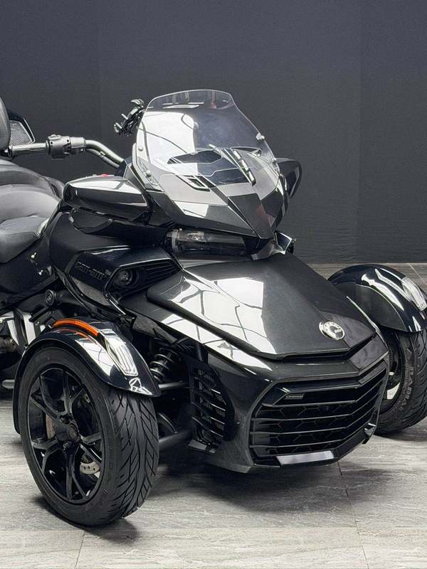二手庞巴迪Spyder F3 