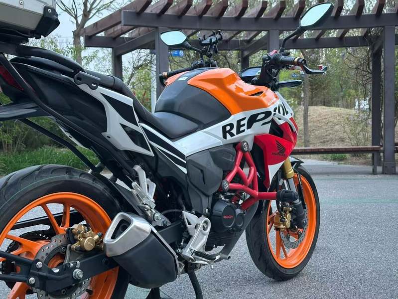 二手五羊本田CB190R 暴锋眼