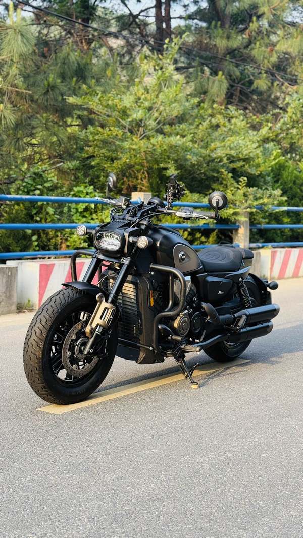 二手QJMOTOR闪600