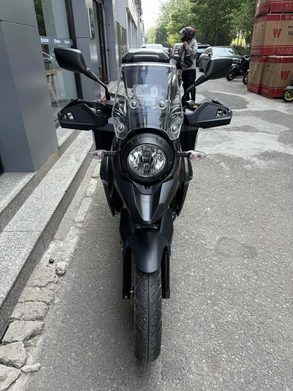 二手豪爵铃木DL250