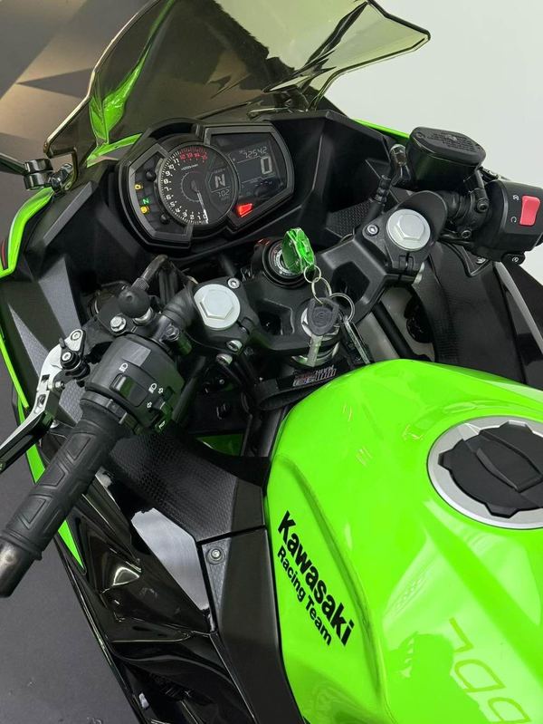 二手川崎Ninja 400