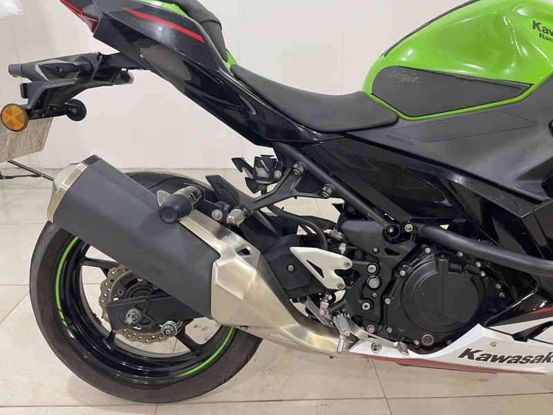 二手川崎Ninja 400