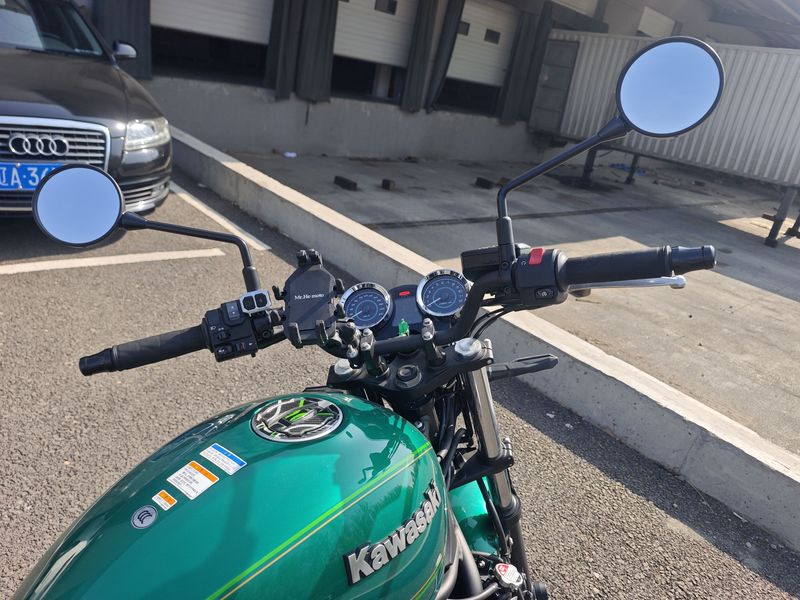 二手川崎Z650RS