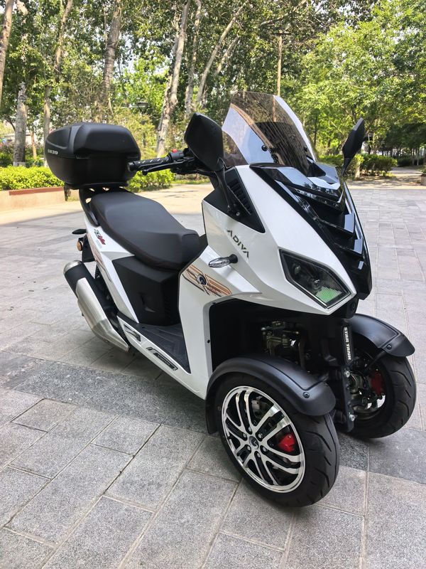 二手ADIVAAD7 150