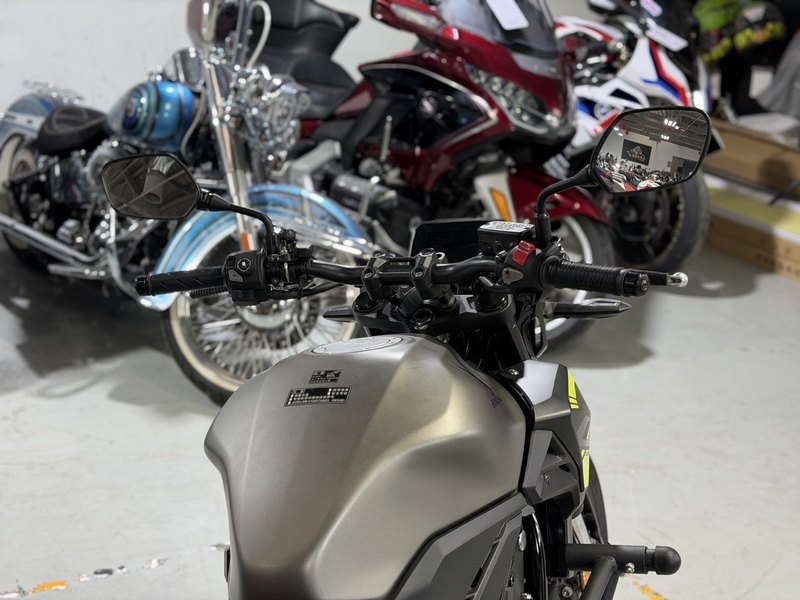 二手本田CB400F