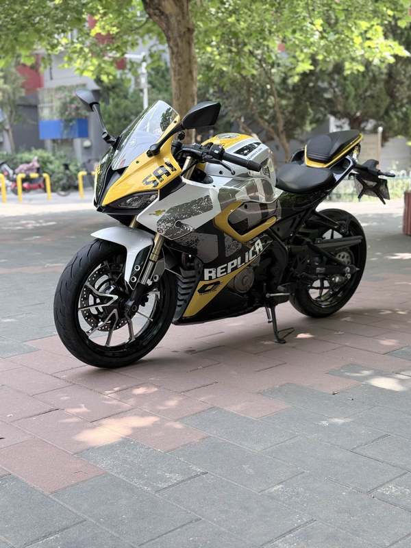 二手QJMOTOR赛250