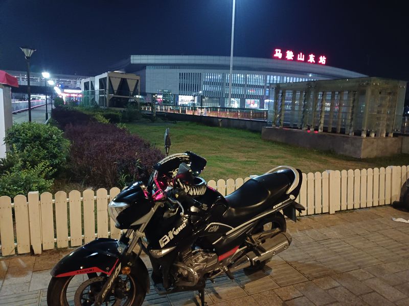 二手豪爵铃木骊驰 GW250