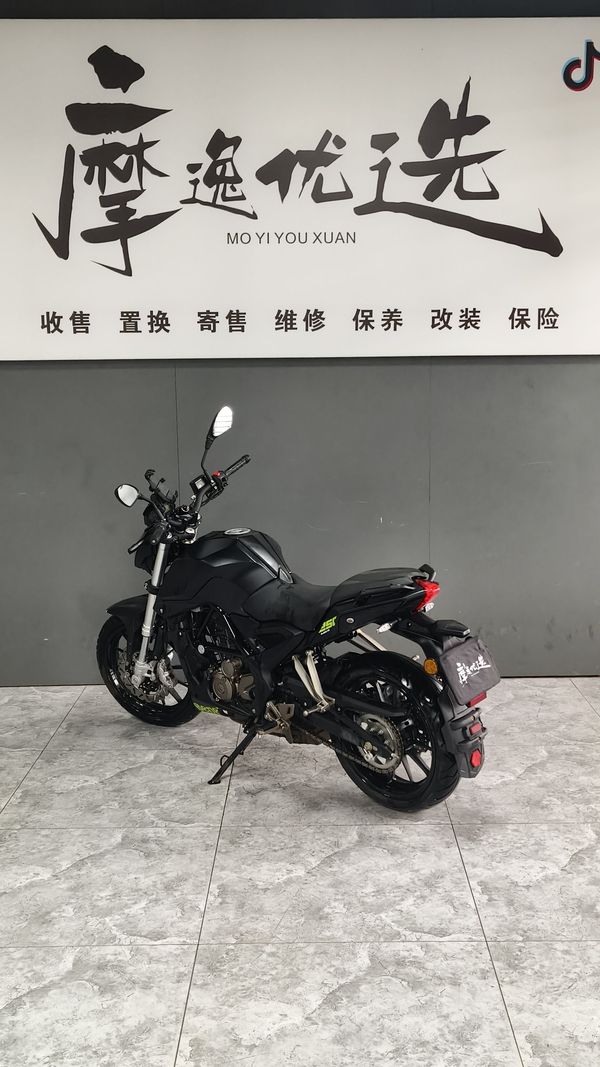 二手贝纳利小黄龙 TNT25