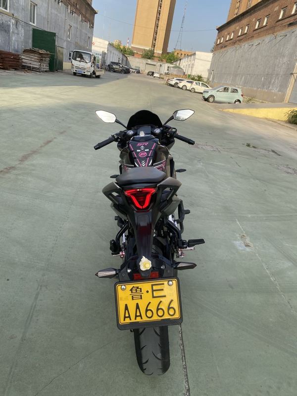 二手春风250SR