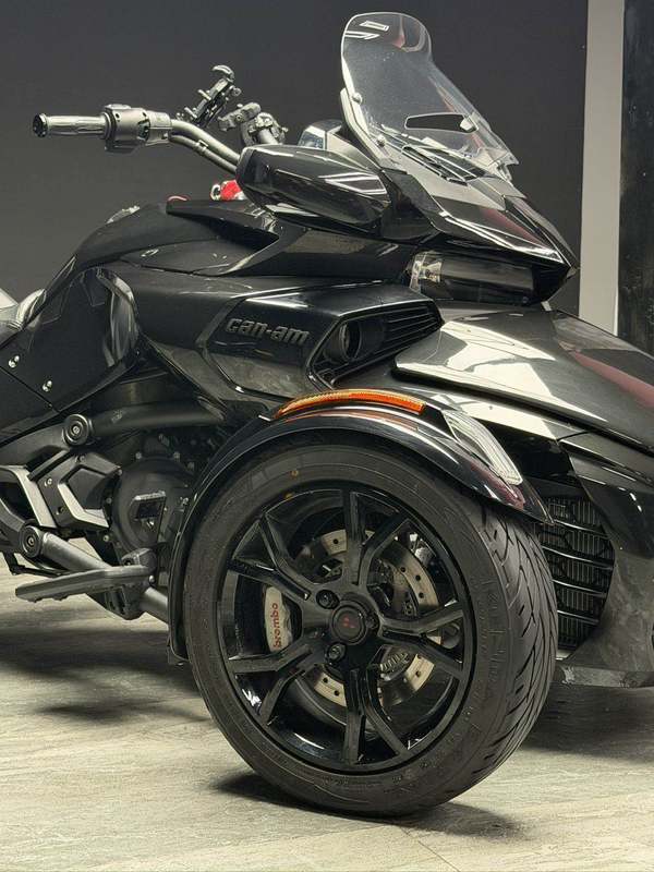 二手庞巴迪Spyder F3 