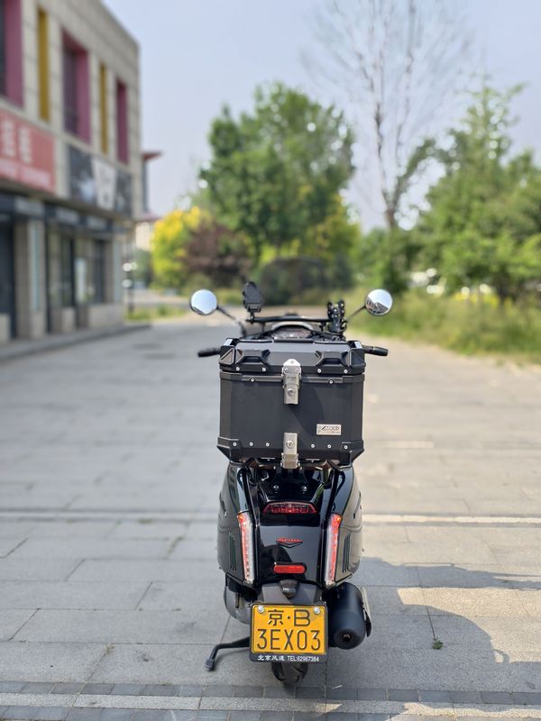 二手维多利亚Sixties 300i