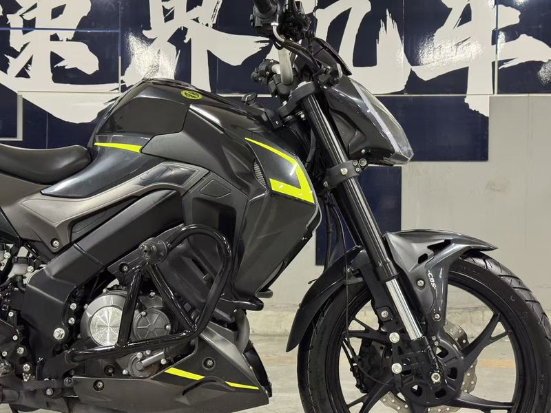 二手贝纳利小迅龙 BN150S