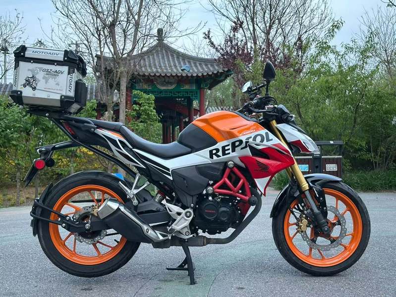 二手五羊本田CB190R 暴锋眼