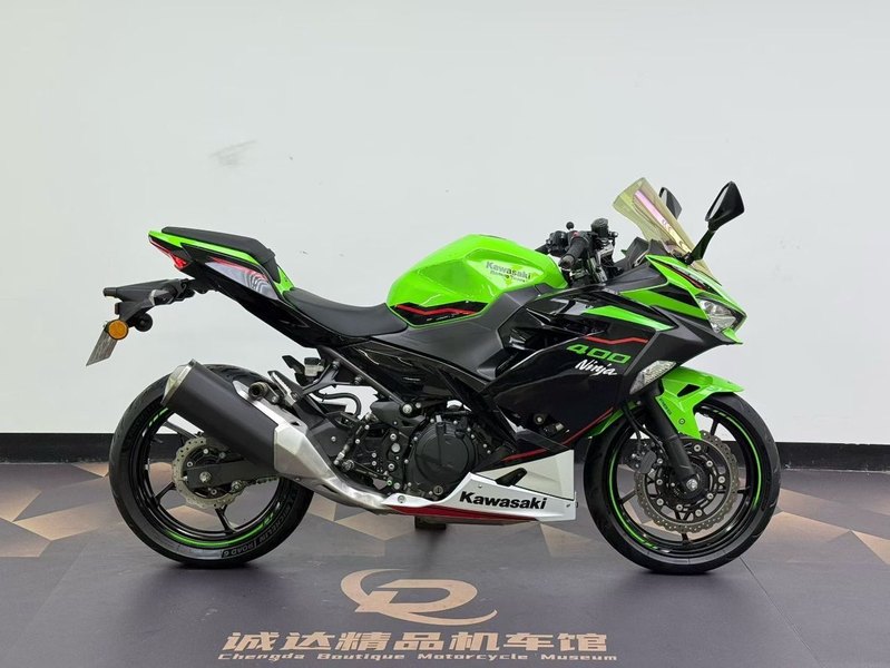 二手川崎Ninja 400