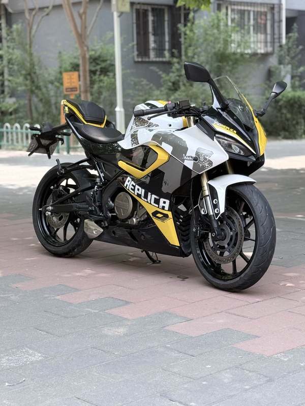 二手QJMOTOR赛250