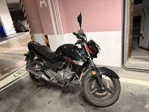 二手豪爵铃木骊驰 GW250
