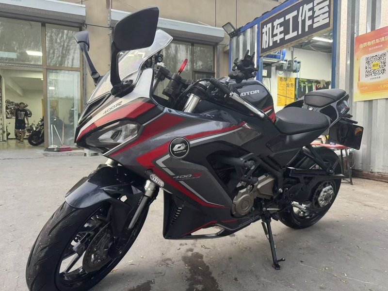 二手QJMOTOR赛400