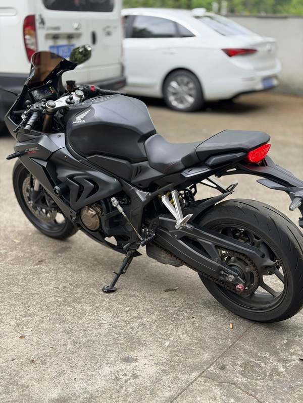 二手本田CBR650R