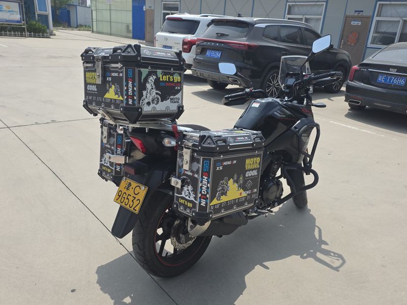 二手豪爵铃木DL250