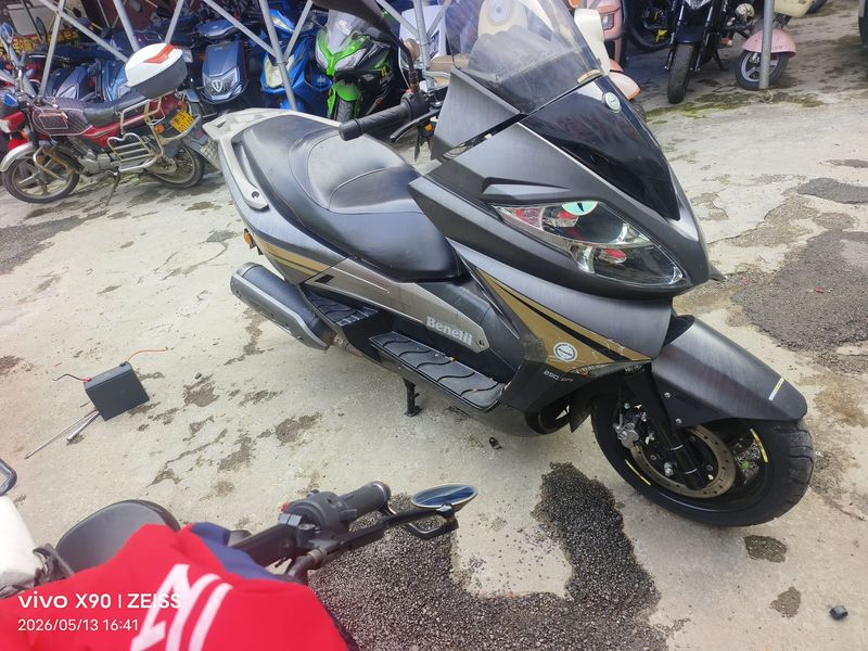 二手贝纳利银刃 BJ250T-8