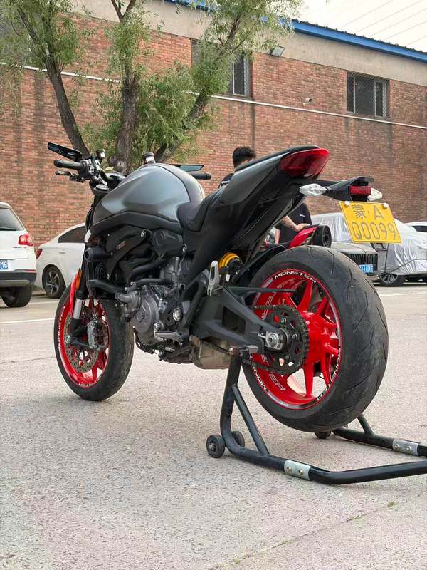 二手杜卡迪Monster 950