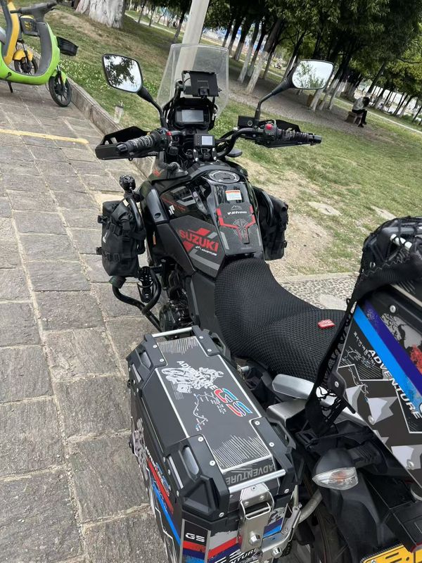 二手豪爵铃木DL250
