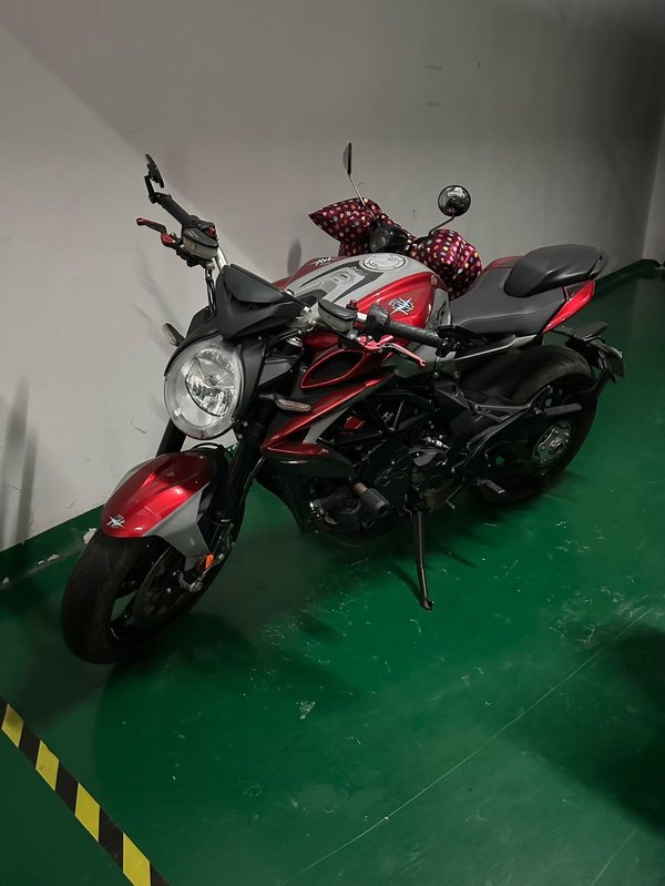 二手奥古斯塔Brutale 800