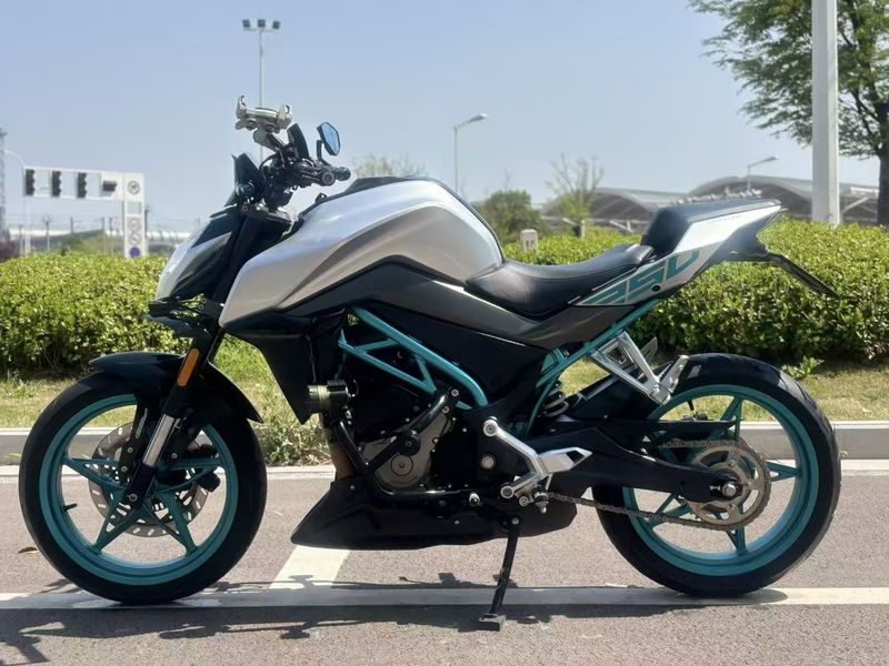 二手春风250NK