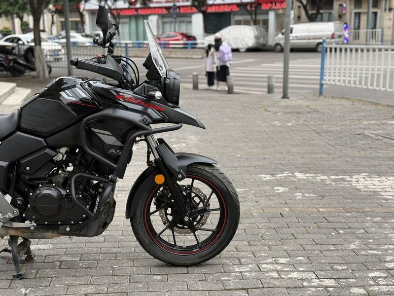二手豪爵铃木DL250