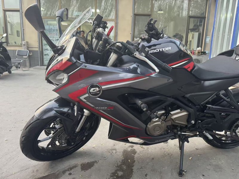 二手QJMOTOR赛400